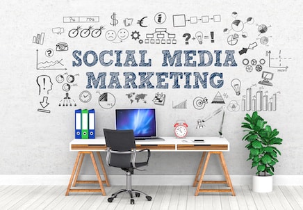 10 Things You Need to Know About the Future of Social Media Marketing
